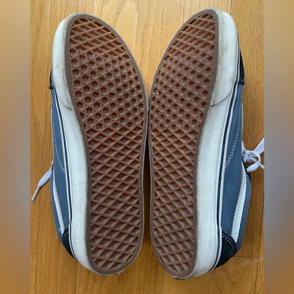 Vans Blue and White Old Skool Shoe Sneakers - Picture 7 of 8